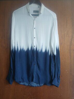Venzyl Blue and White Ombre Button-Down Men's Shirt - Large - New